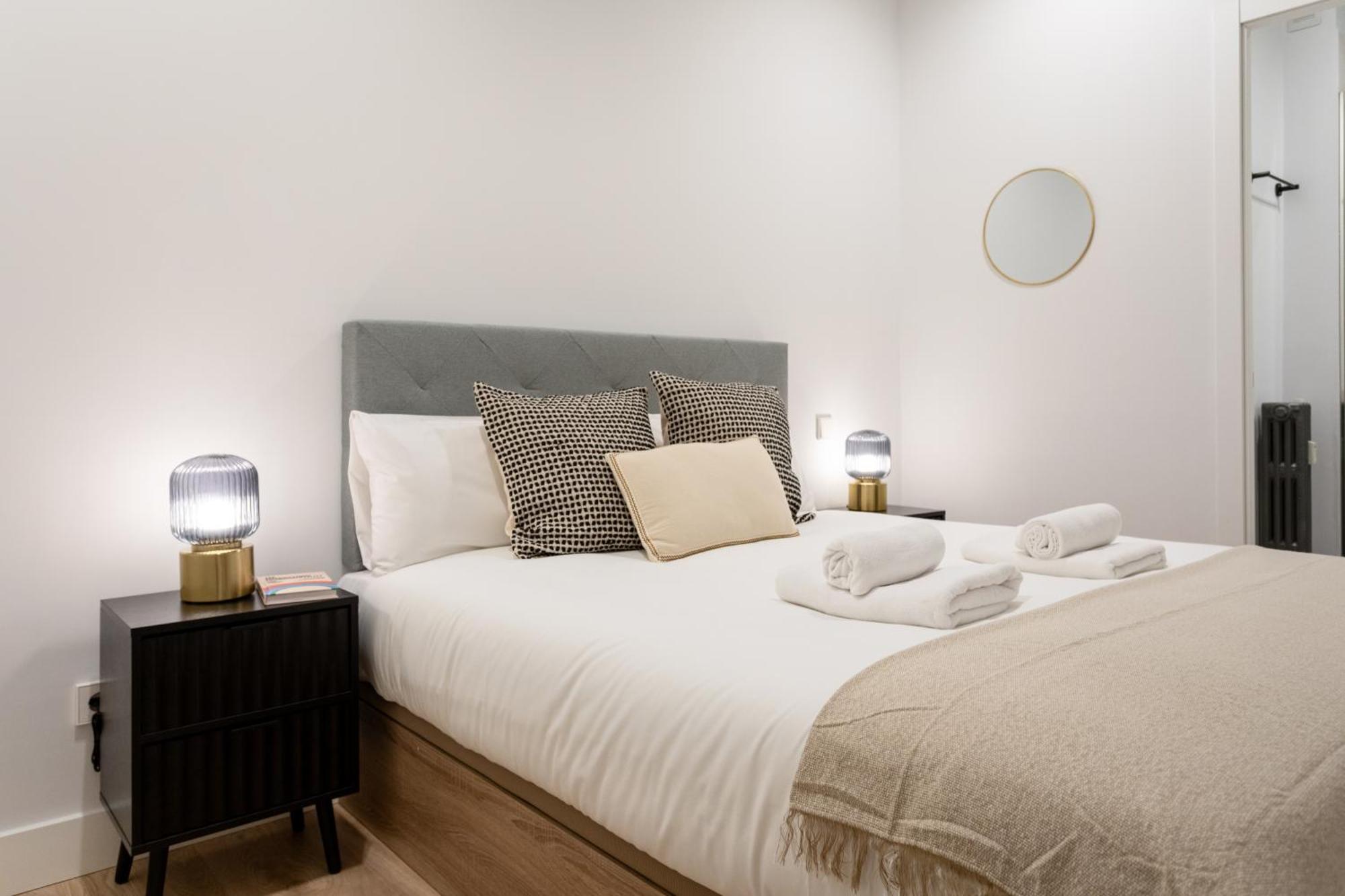 Menina - Con Despacho En Velazquez, Salamanca, Apartamento