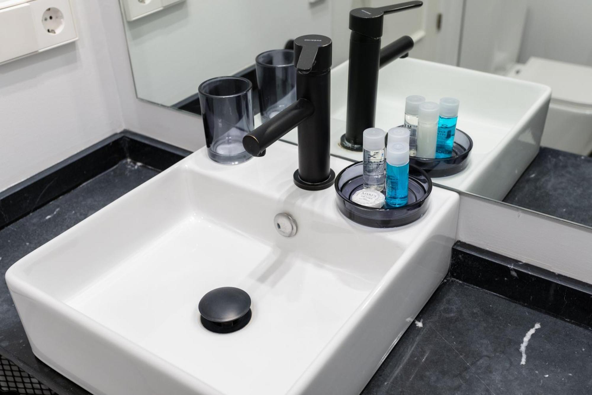Apartamento Menina - Con Despacho En Velazquez, Salamanca,